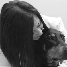 Balancing Love and Loss: 6 Tips to Navigating Pending Pet Loss